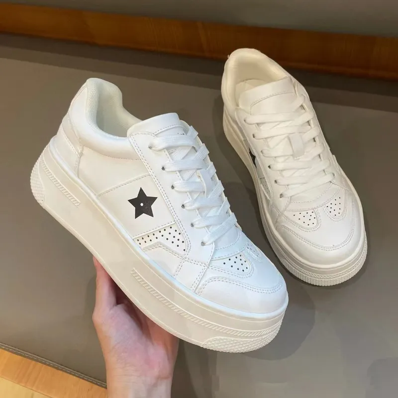2024 zapatos de diseñador nuevos zapatos casuales para mujeres espesas con el suela zapatos deportivos sports genuinos casuales 