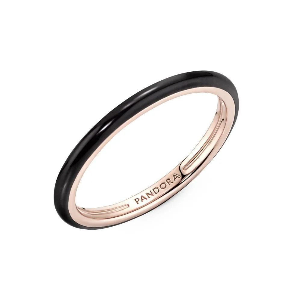 Anillo con un recubrimiento en oro rosa de 14k Esmalte Negro Pandora ME