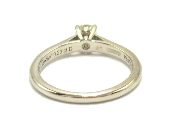 Anillo de diamante solitario Cartier 1895 