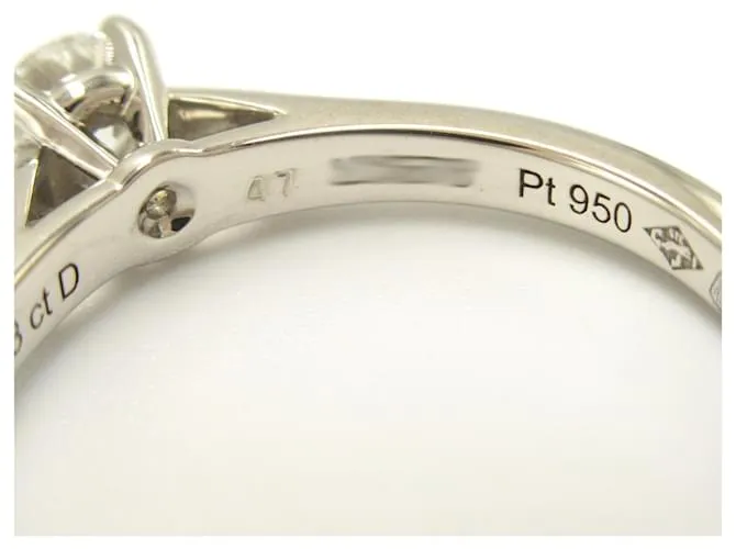 Anillo de diamante solitario Cartier 1895 