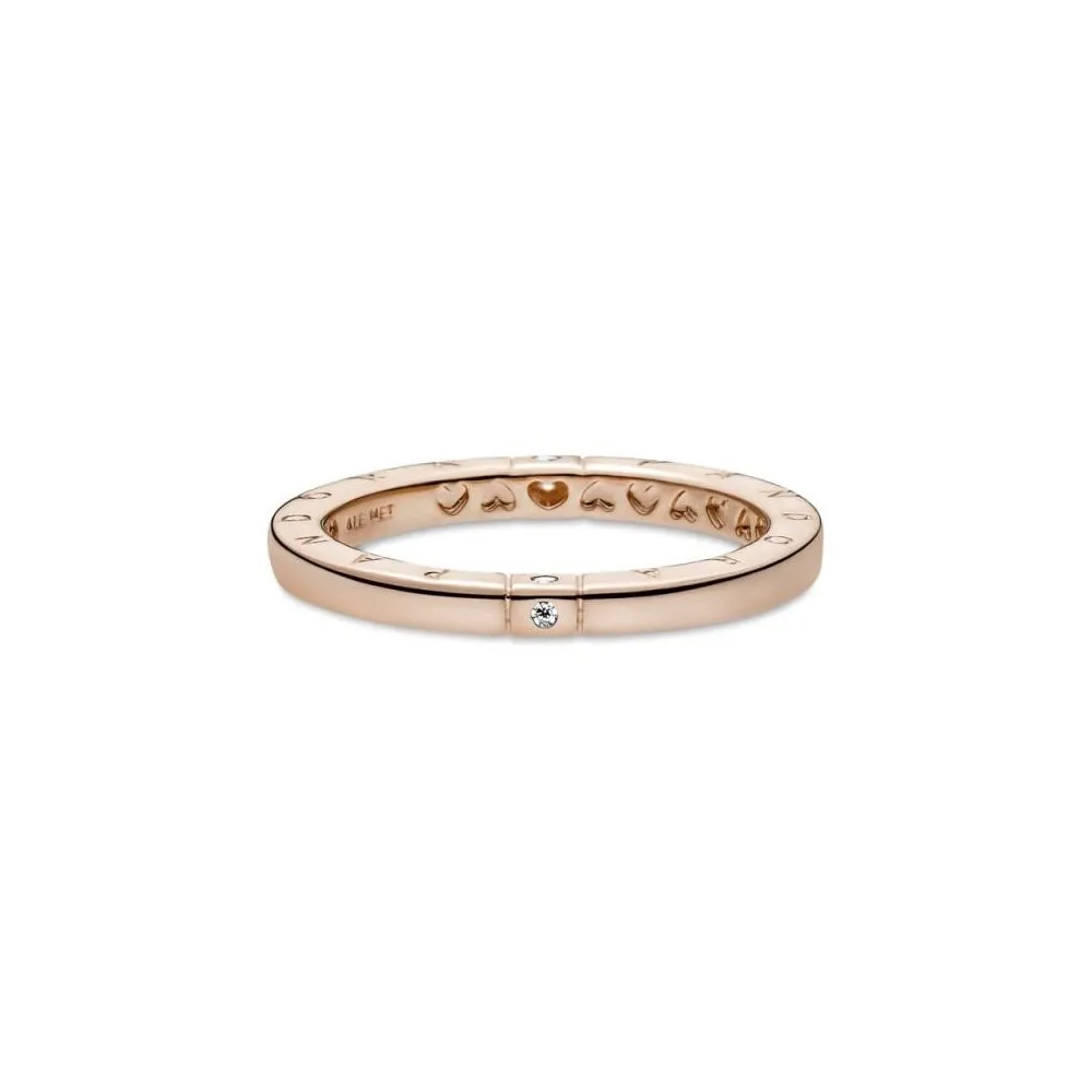 Anillo logo Pandora Rose con circonita cúbica transparente