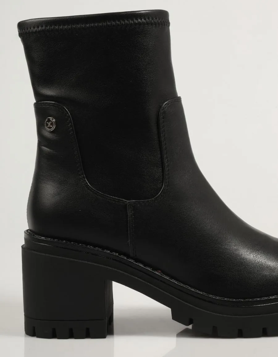  ankle boots XTI 140190 en Black 83550