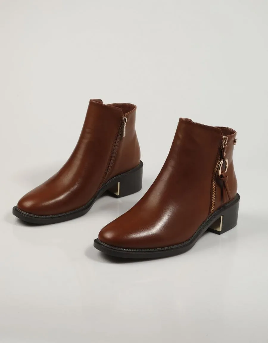  ankle boots XTI 141941 en Tan 83544