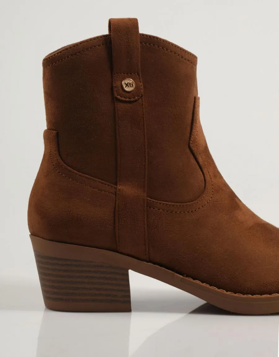  ankle boots XTI 142039 en Tan 83560
