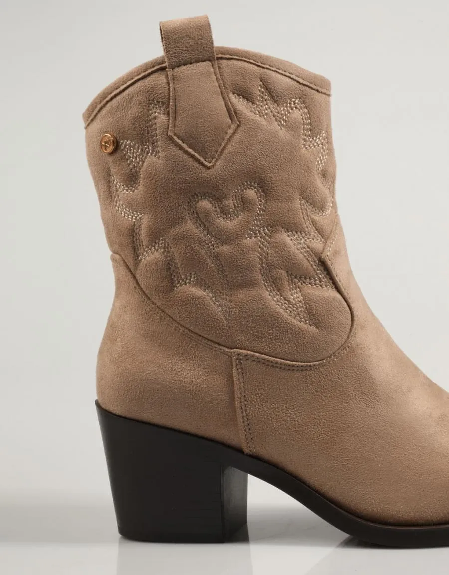  ankle boots XTI 142051 en Beige 83554