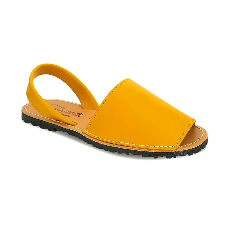 Avarcas Menorquinas Mujer Piel Básica 550 Amarillo, de Pisable
