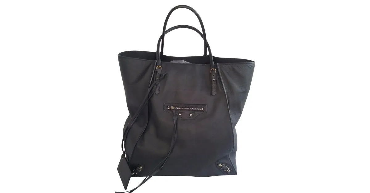 Balenciaga Canasta de papel Negro 