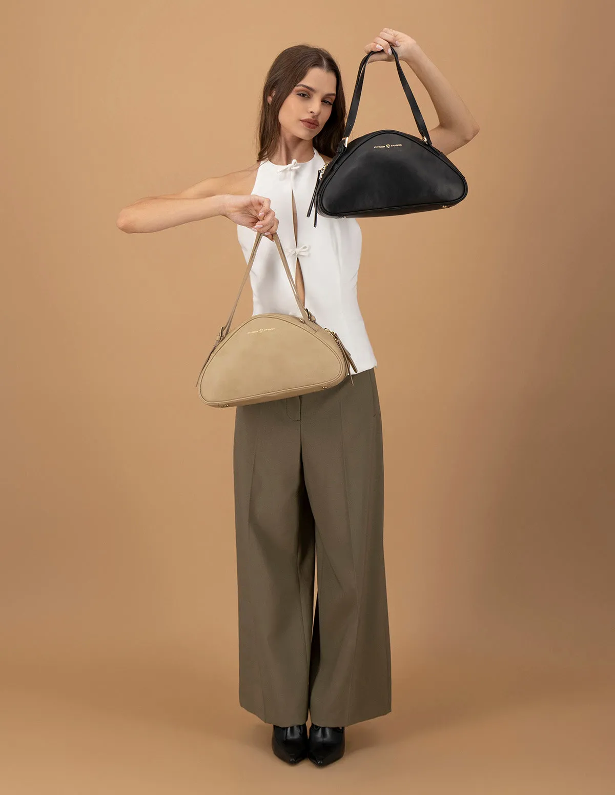 Bolso trapecio de piel color negro para mujer