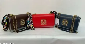 Bolsos Love Moschino en stock