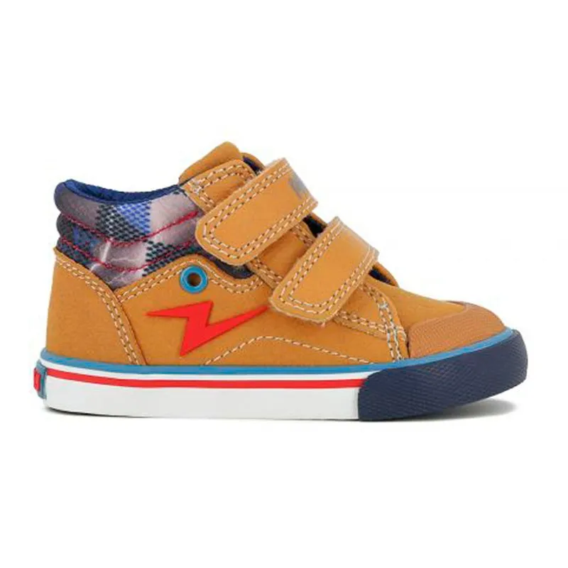 Botas niño pablosky con puntera