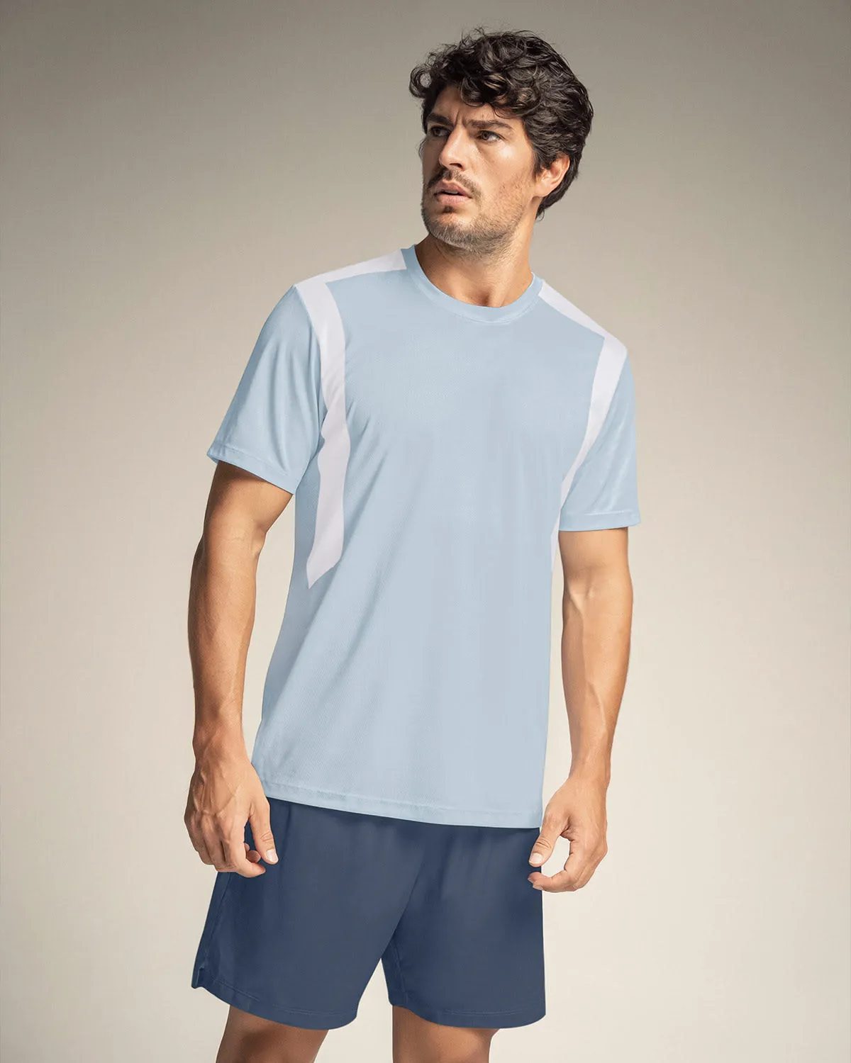 Camiseta deportiva masculina con tecnología de secado rápido