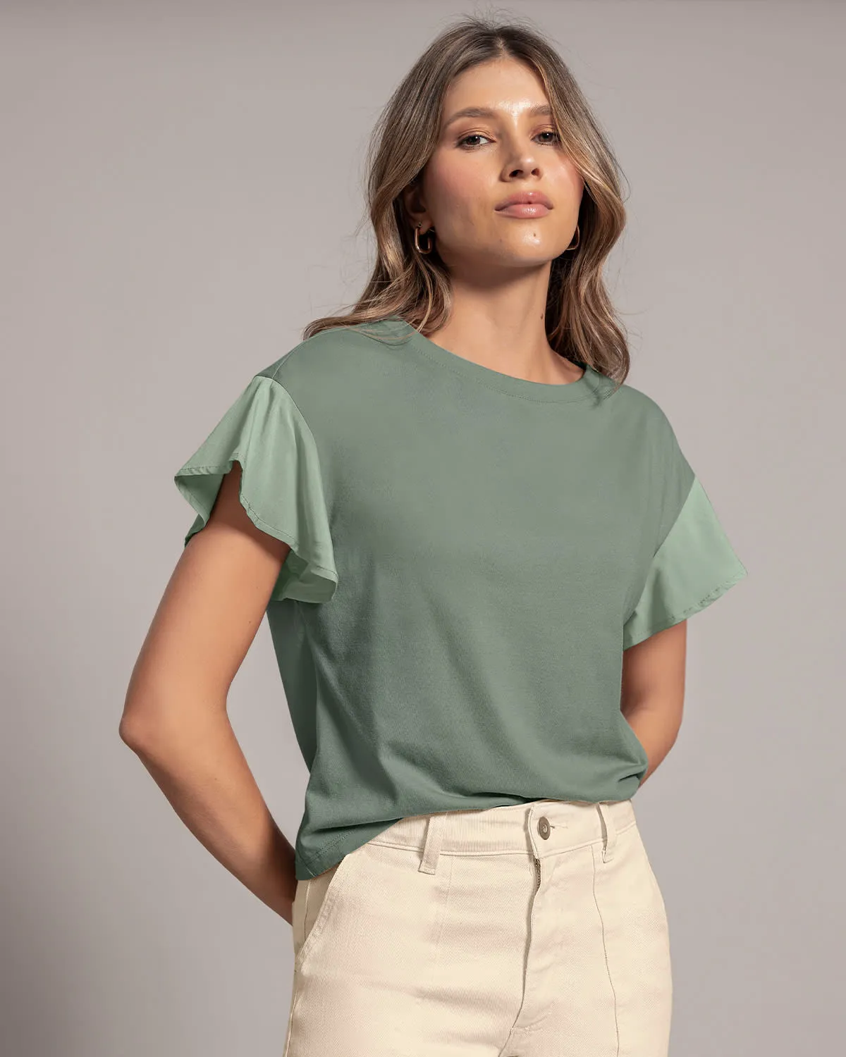 Camiseta manga corta con bolero en combinación de tela