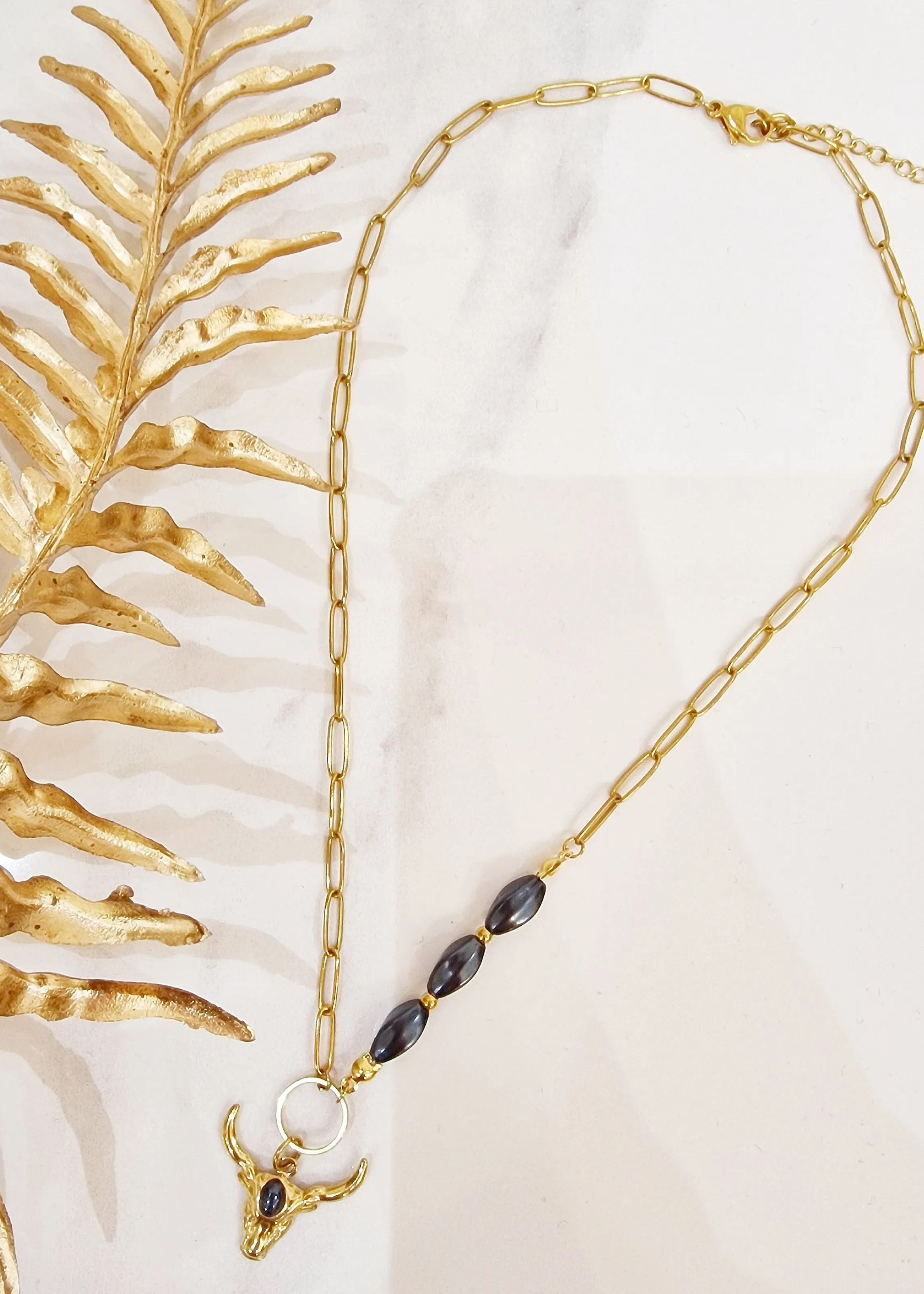 Collar dorado bufalo