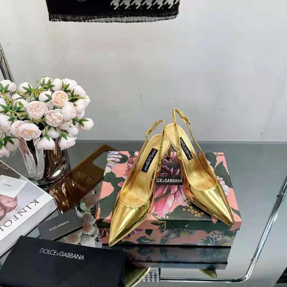 Dolce Gabbana D&G Mujer Zapatos destalonados de piel de becerro con efecto espejo