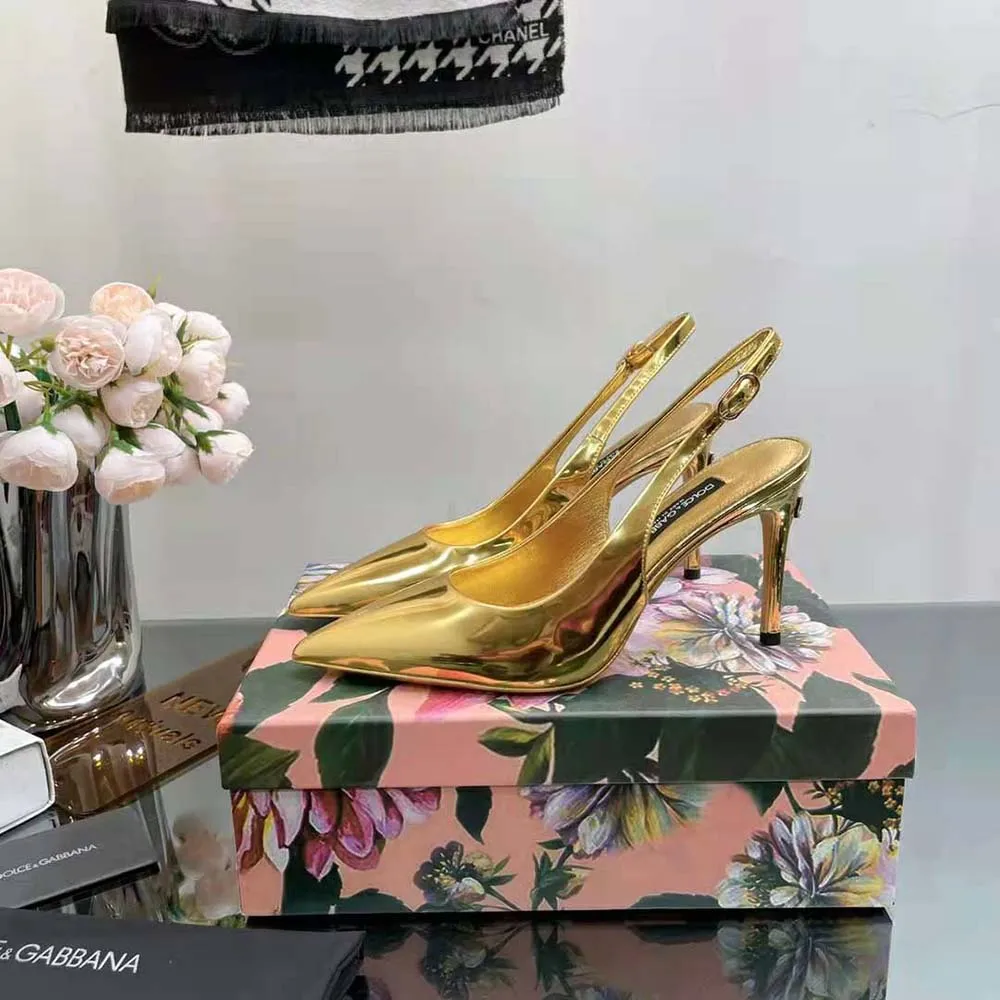 Dolce Gabbana D&G Mujer Zapatos destalonados de piel de becerro con efecto espejo