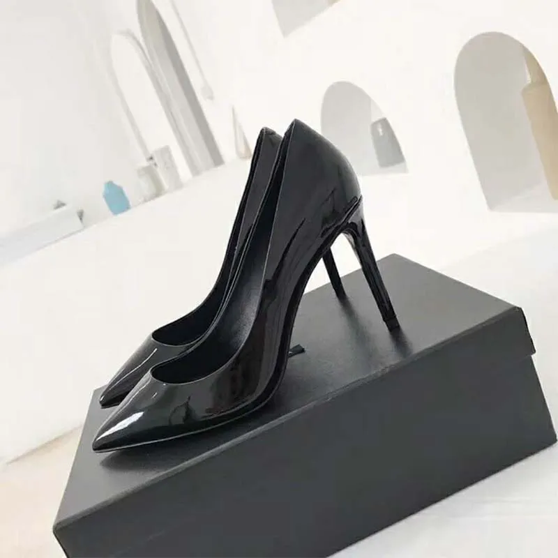 DOLCE GABBANA D&G ZAPATOS MUJER SALóN CHAROL SUELA LEOPARDO ALTURA TACóN 80MMNEGRO