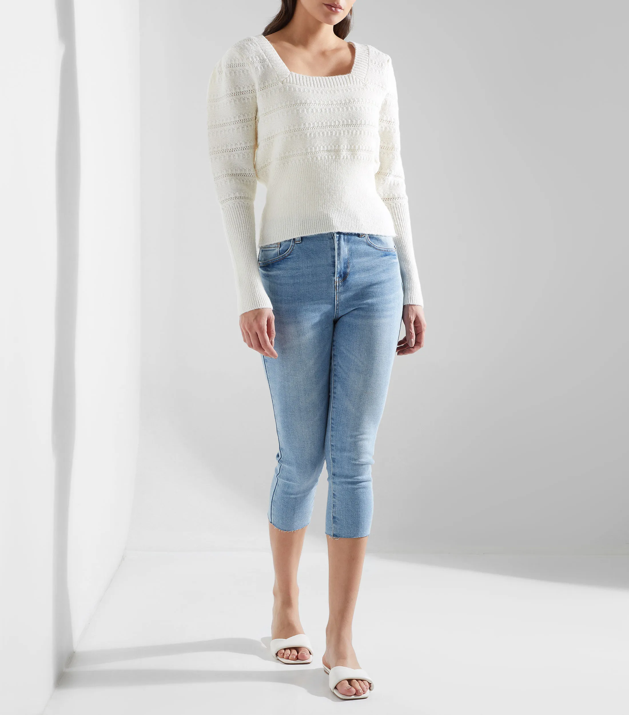 Epsilon Suéter de cuello cuadrado Mujer