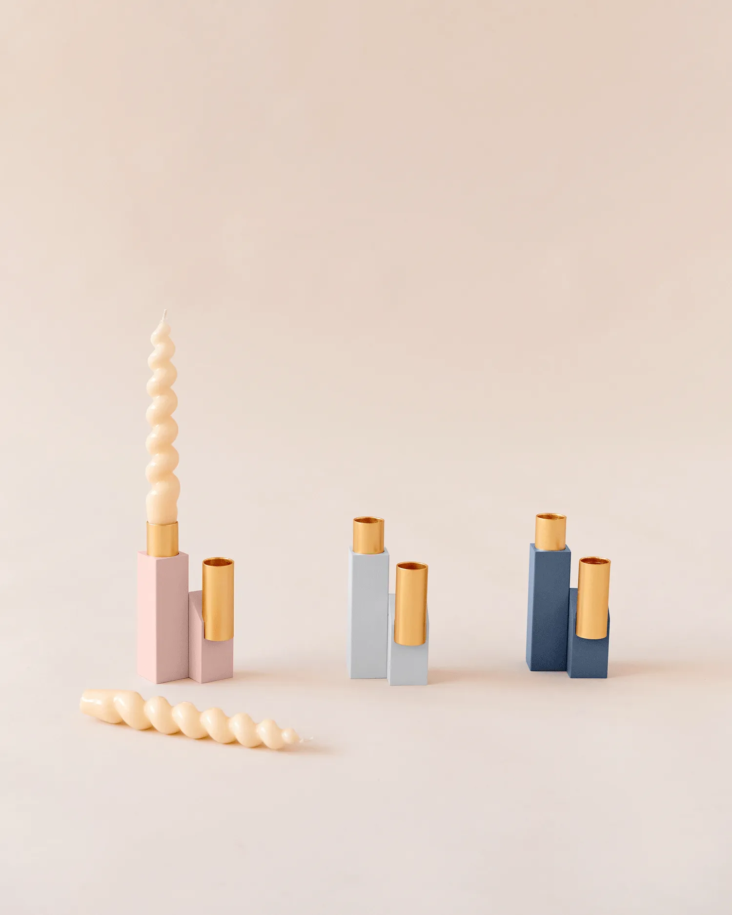 ETRA | Candleholder