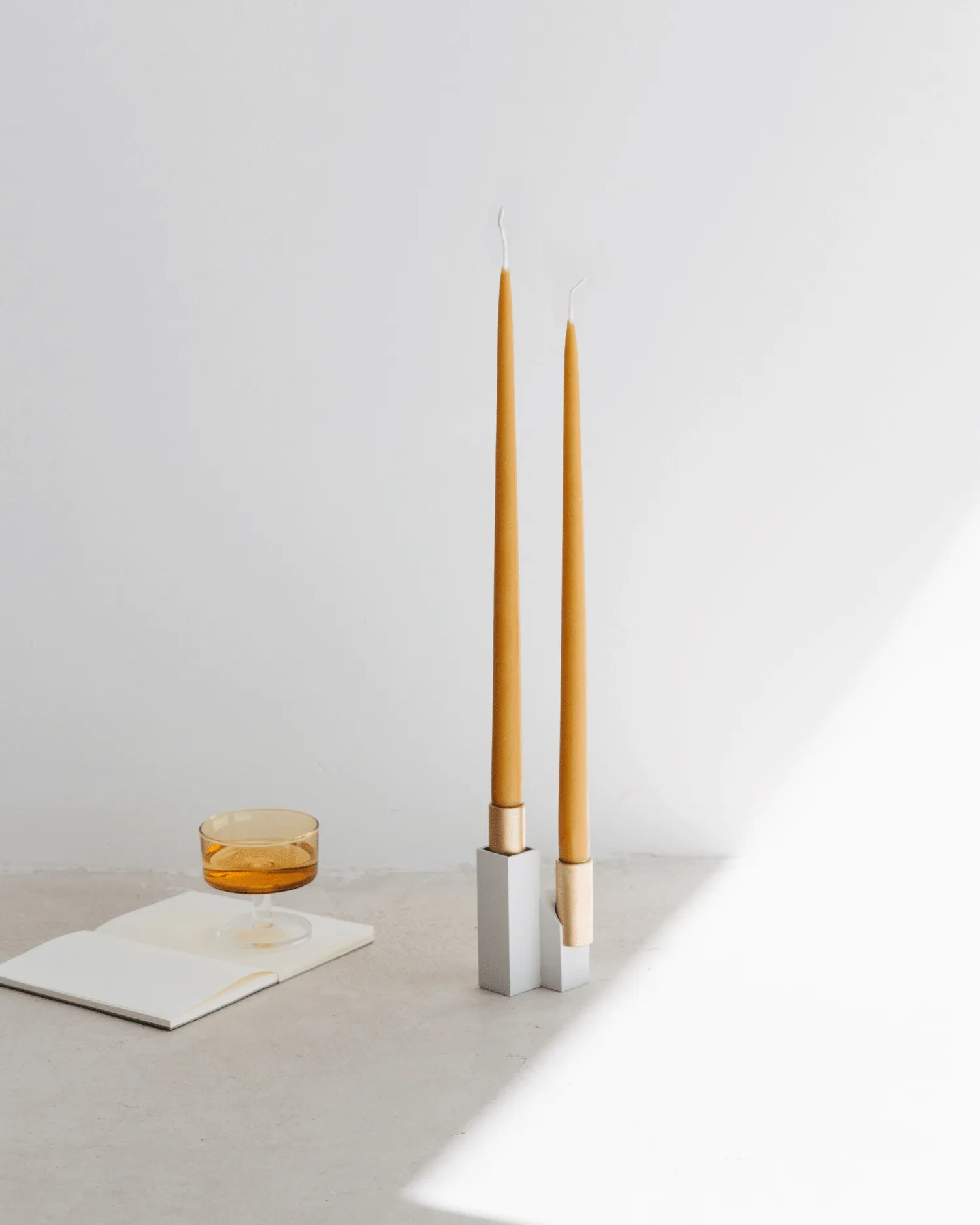 ETRA | Candleholder