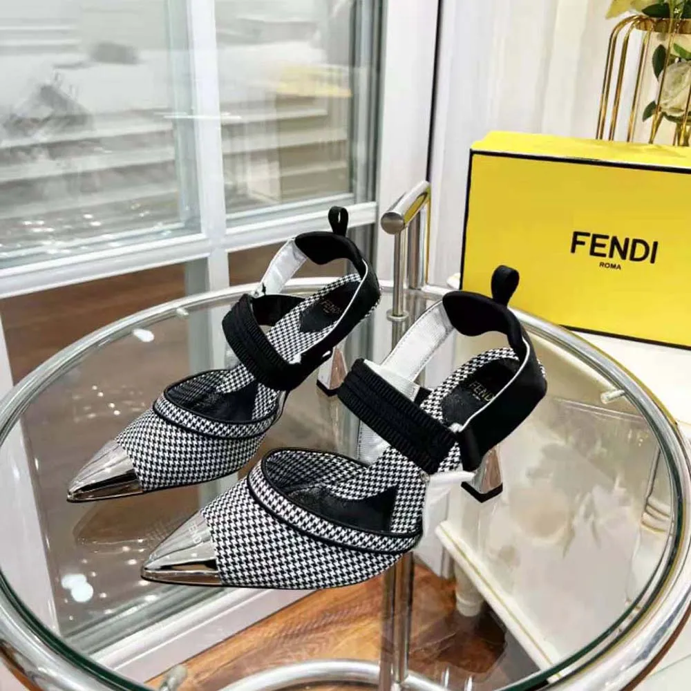 Fendi Mujer Colibru00ec Zapatos Slingback De Tacón Alto En Tejido De Pata De Gallo Negro