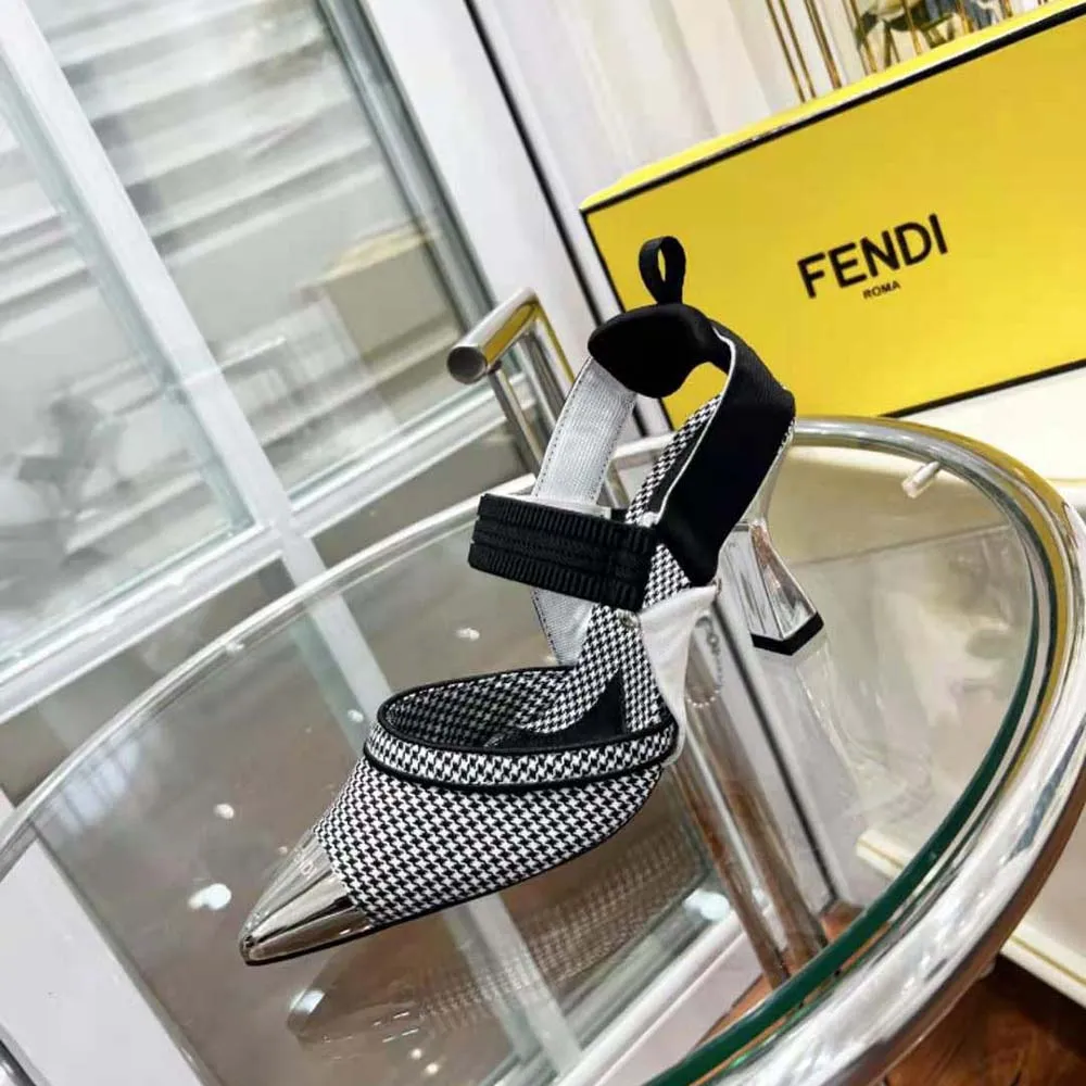 Fendi Mujer Colibru00ec Zapatos Slingback De Tacón Alto En Tejido De Pata De Gallo Negro