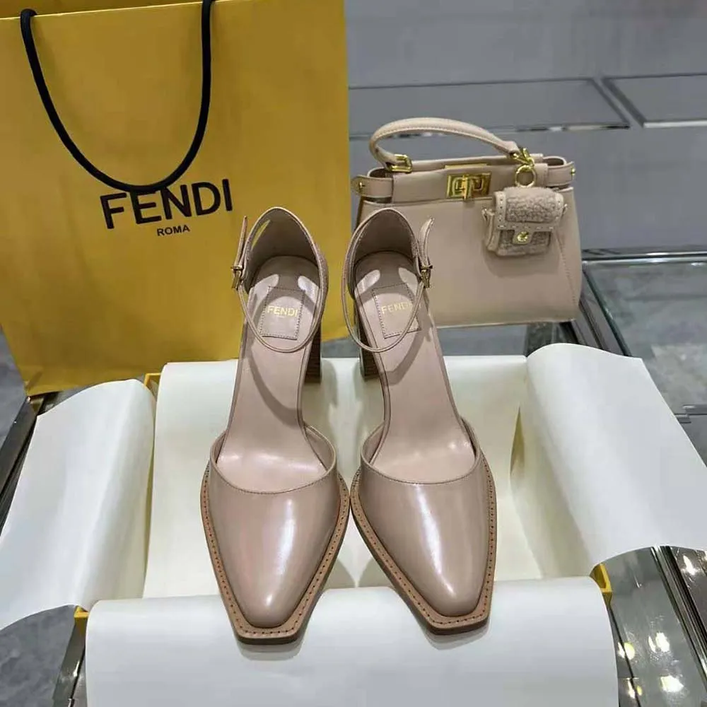 Fendi Zapatos De Salón De Tacón Alto De Piel Rosa Cortada Para Mujer