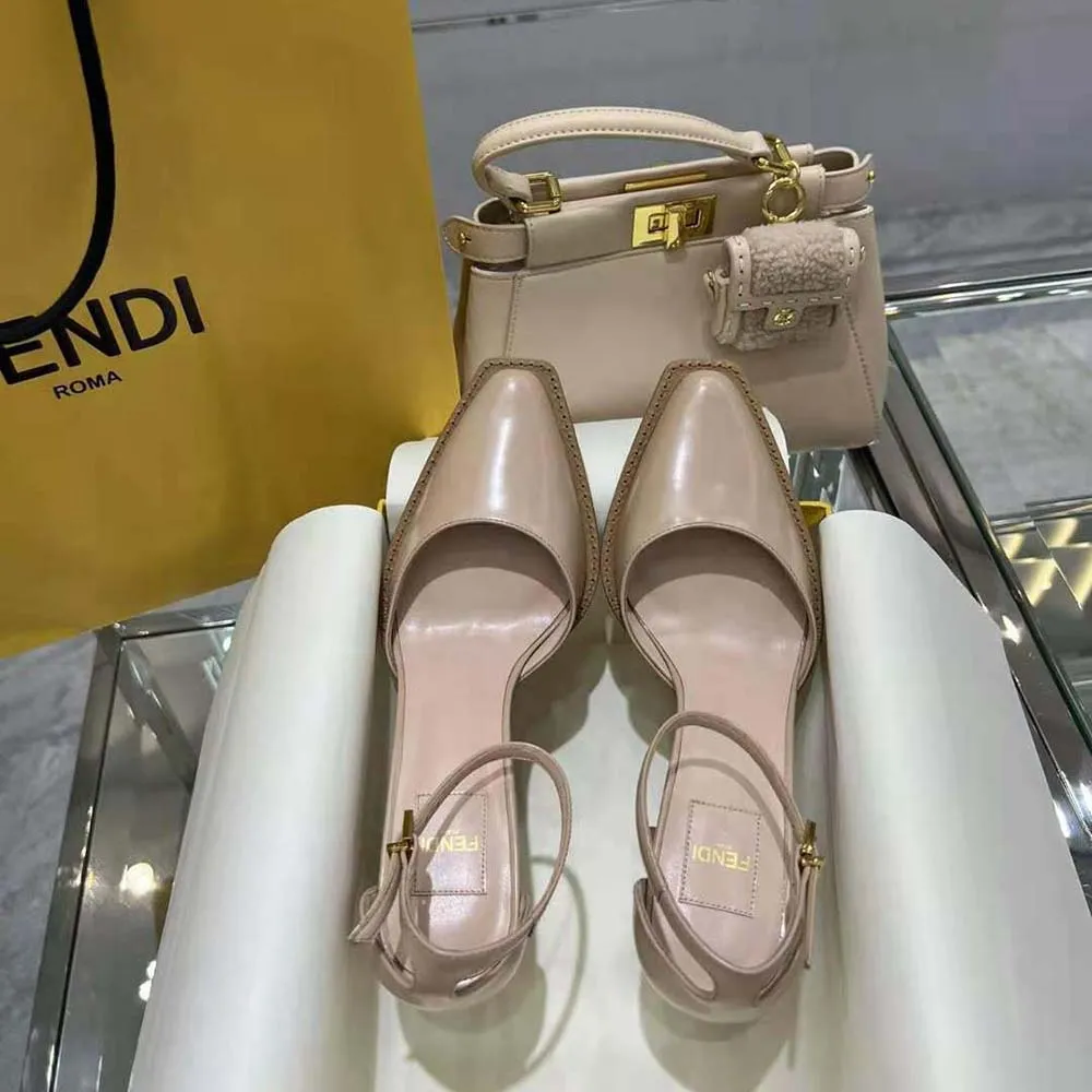 Fendi Zapatos De Salón De Tacón Alto De Piel Rosa Cortada Para Mujer