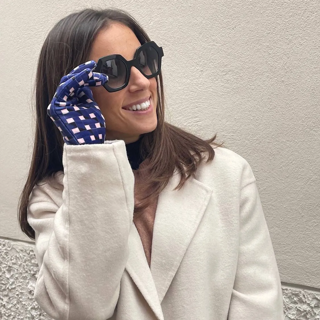 Guantes terciopelo estampado cuadros