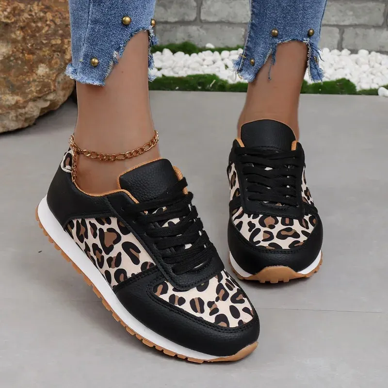 Hot Selling Leopard Women's Sports Shoes, Ligera Vulcanizado cómodo Lace suave Azlados para mujeres, zapatos deportivos al 