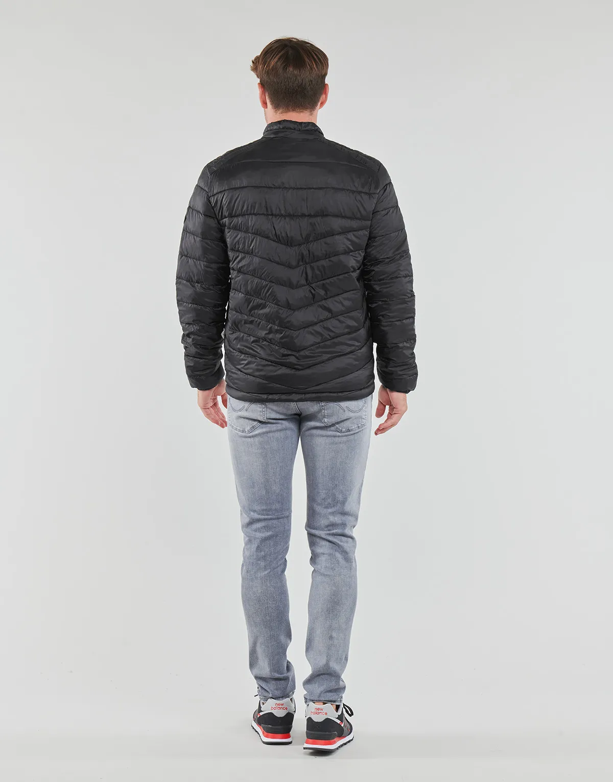 JJEHERO PUFFER COLLAR
