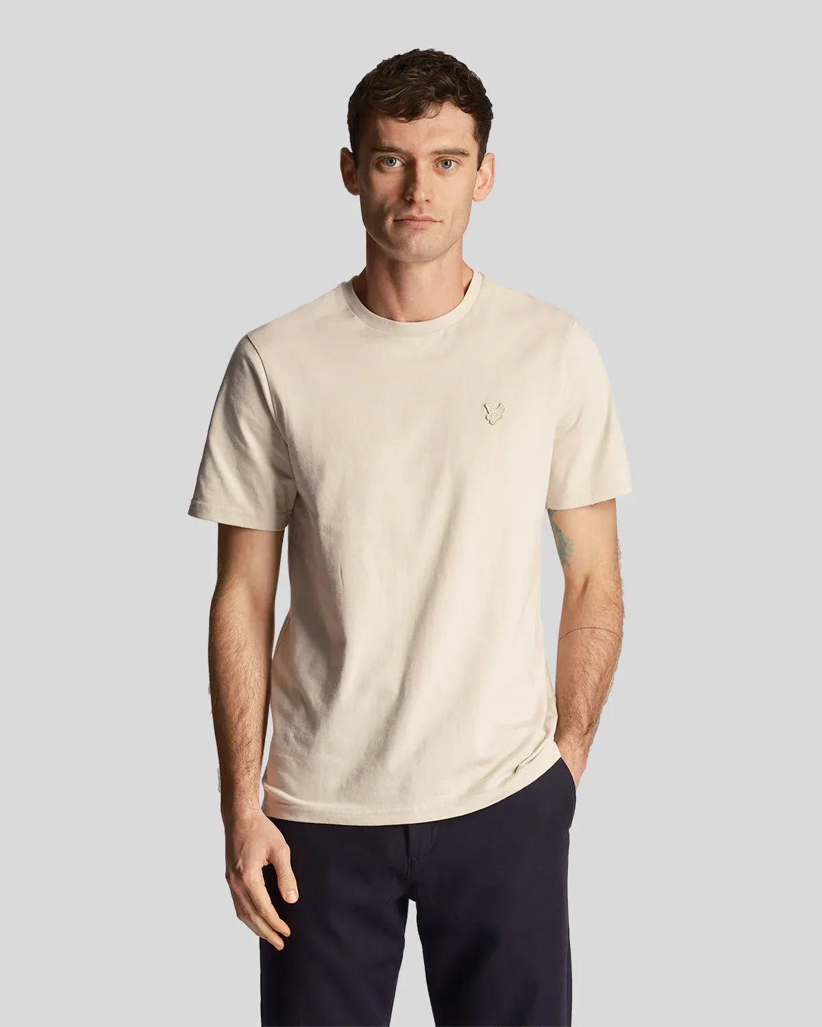 LYLE & SCOTT TONAL EAGLE TEE COVE