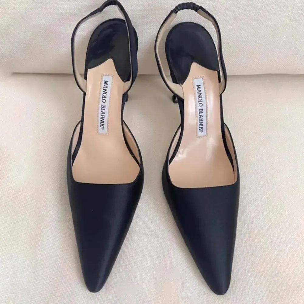 Manolo Blahnik Mujer Carolyne 70 Zapatos De Tacón De Ante Negro