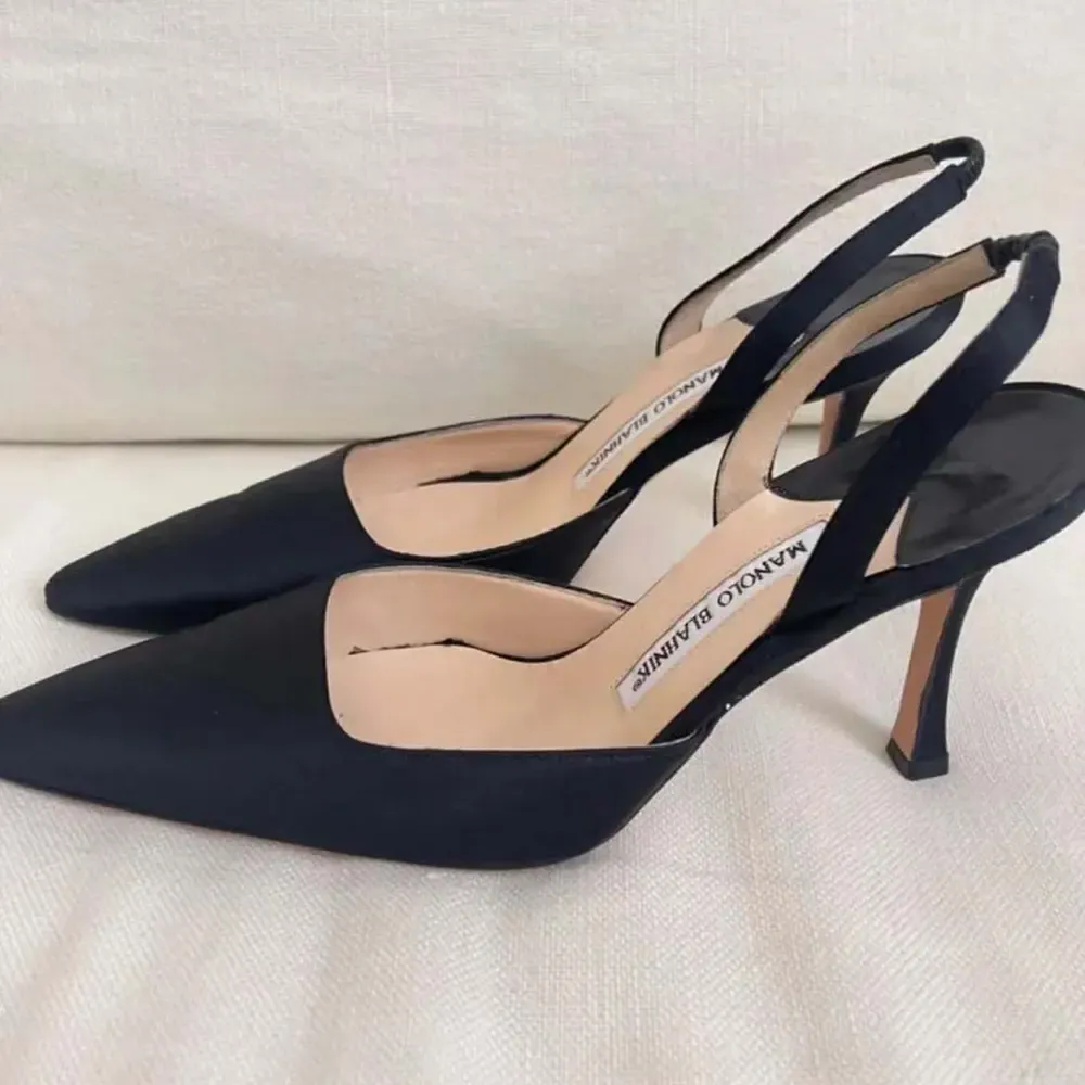 Manolo Blahnik Mujer Carolyne 70 Zapatos De Tacón De Ante Negro