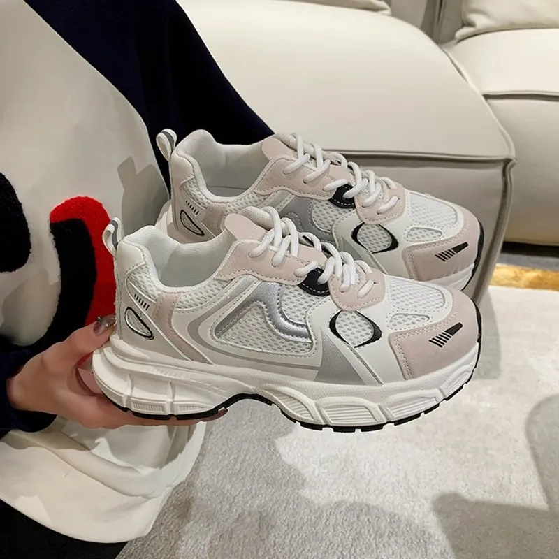 Mesh zapatos deportivos transpirables, nuevos zapatos para mujeres casuales de mujer tejida de moscas, zapatos de mujer de moda 