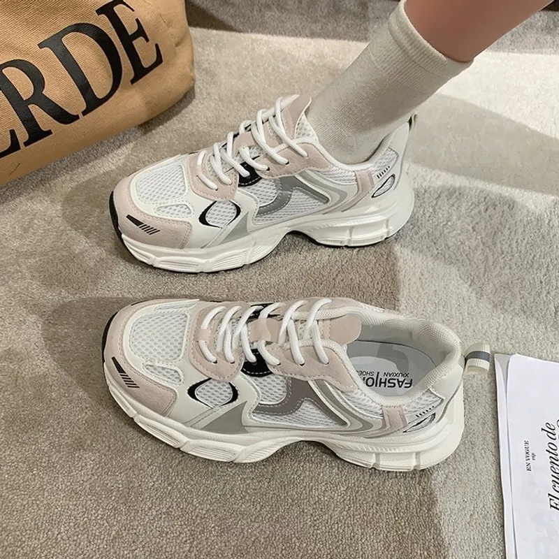 Mesh zapatos deportivos transpirables, nuevos zapatos para mujeres casuales de mujer tejida de moscas, zapatos de mujer de moda 