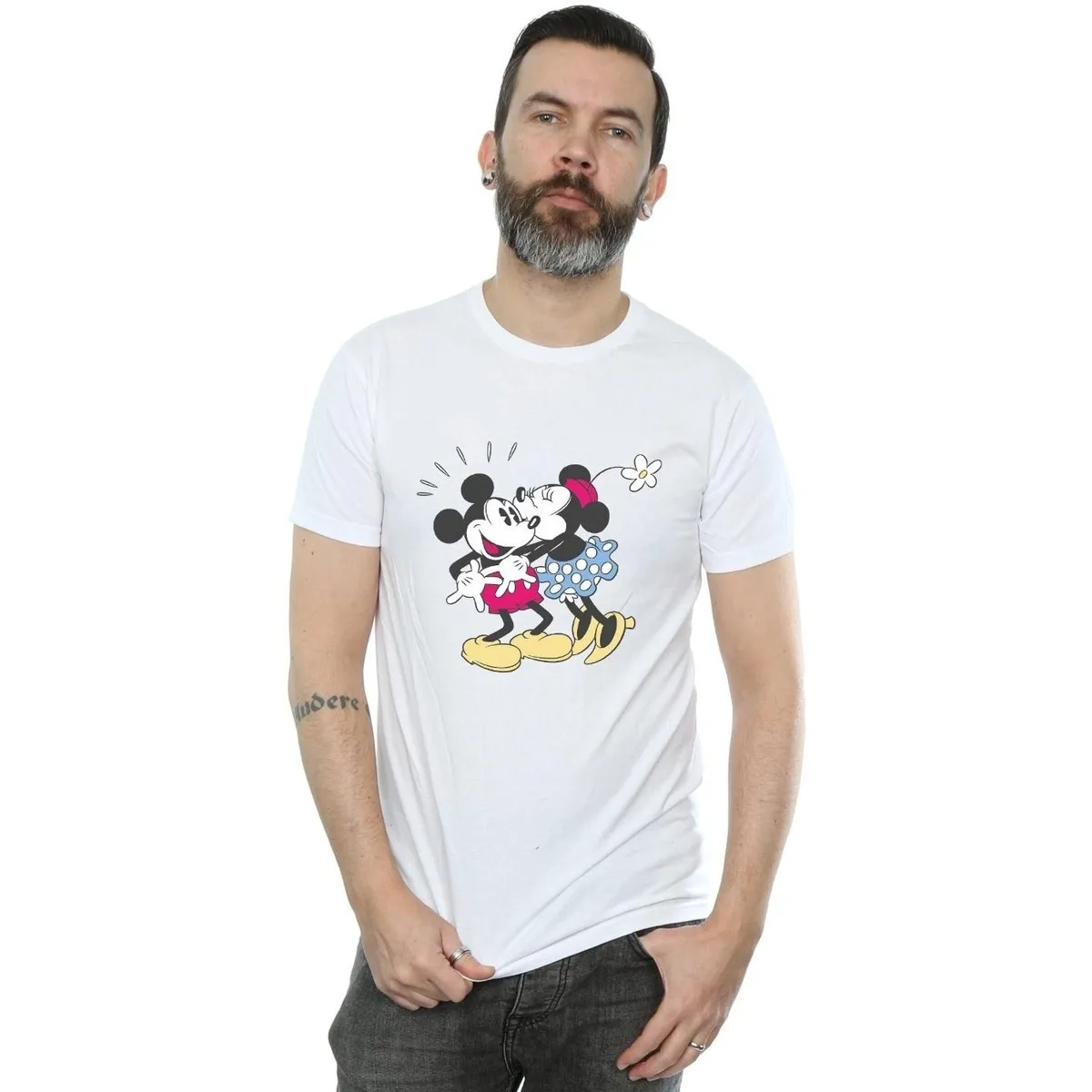 Mickey And Minnie Mouse Kiss