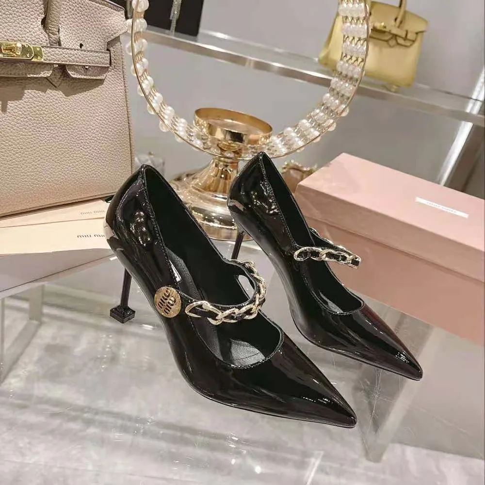 MIU MIU ZAPATOS DE SALóN MUJER DE CHAROL CON TACóN DE 85 MM DE ALTURANEGRO