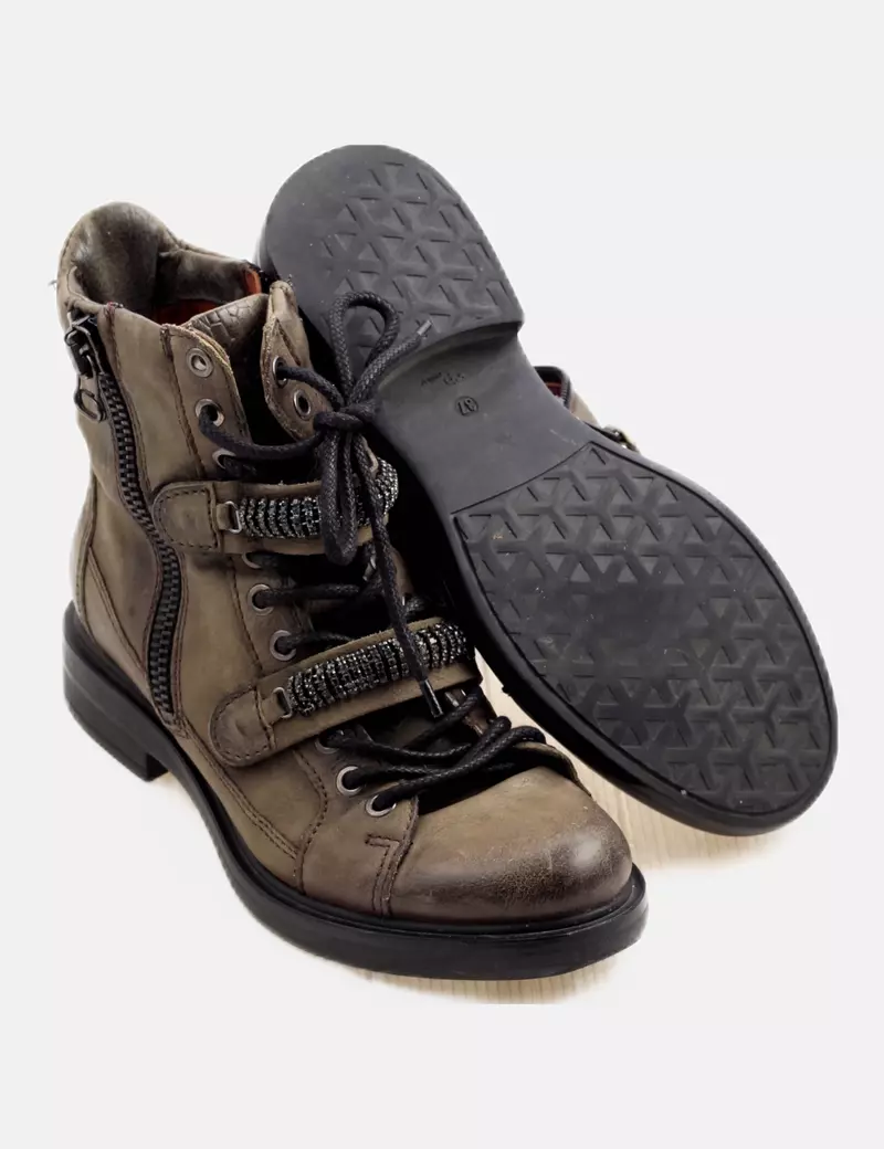 Mjus Botín verde cordones