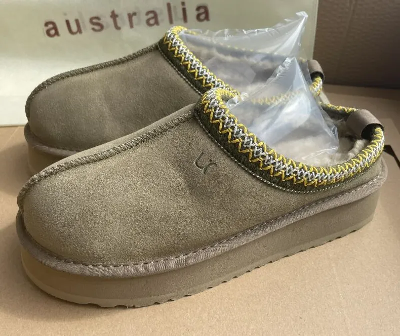 Mujeres clásicas plataforma de tazz zapatillas botas de nieve mantenga bota cálida suave y cómoda peluche botas casuales hermoso