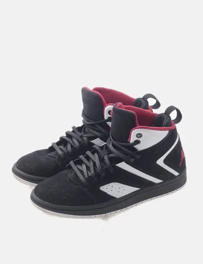 Nike Zapatilla bicolor cordones