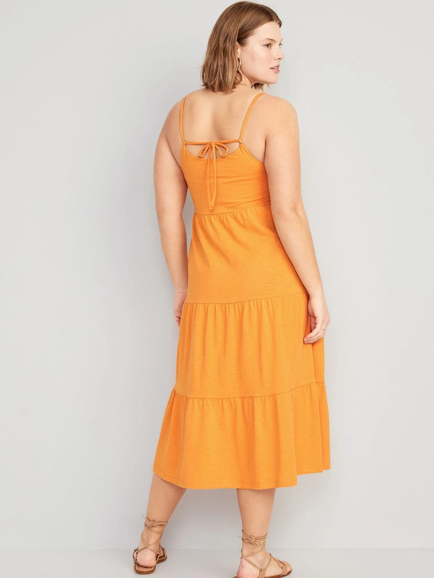 OLD NAVY Vestido Old Navy Swing Cami Midi Escalonado Cordones Atrás Mujer