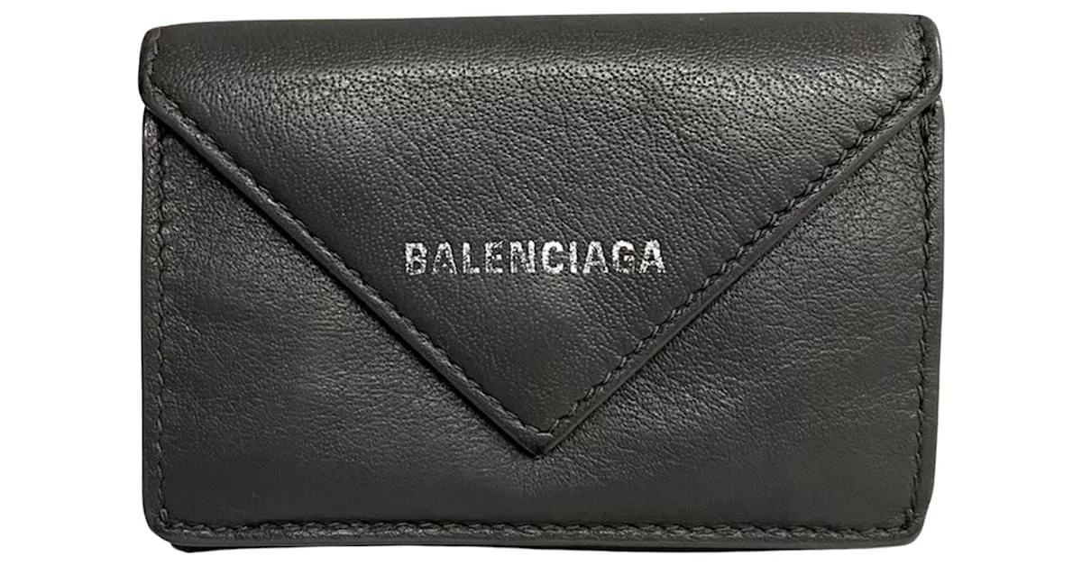 Papel balenciaga Castaño 