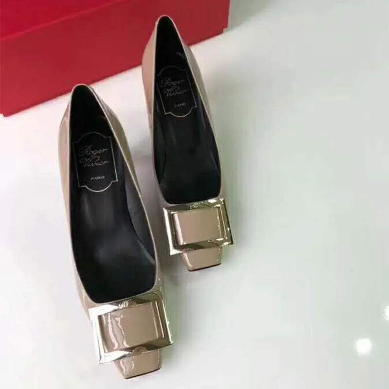 ROGER VIVIER MUJER BELLE VIVIER ZAPATOS DE SALóN TROMPETTE CHAROLARENA