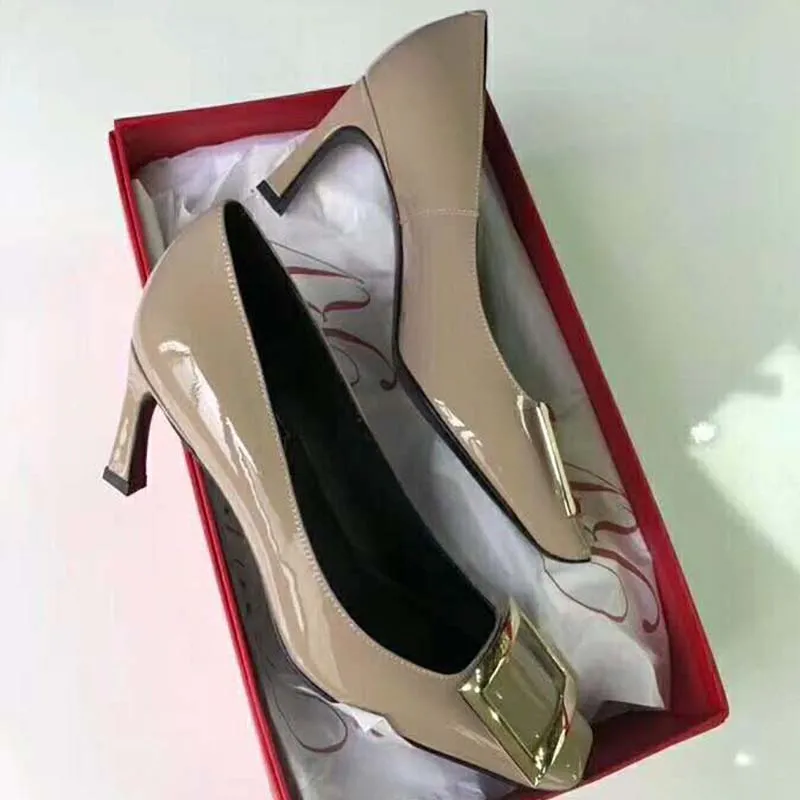 ROGER VIVIER MUJER BELLE VIVIER ZAPATOS DE SALóN TROMPETTE CHAROLARENA