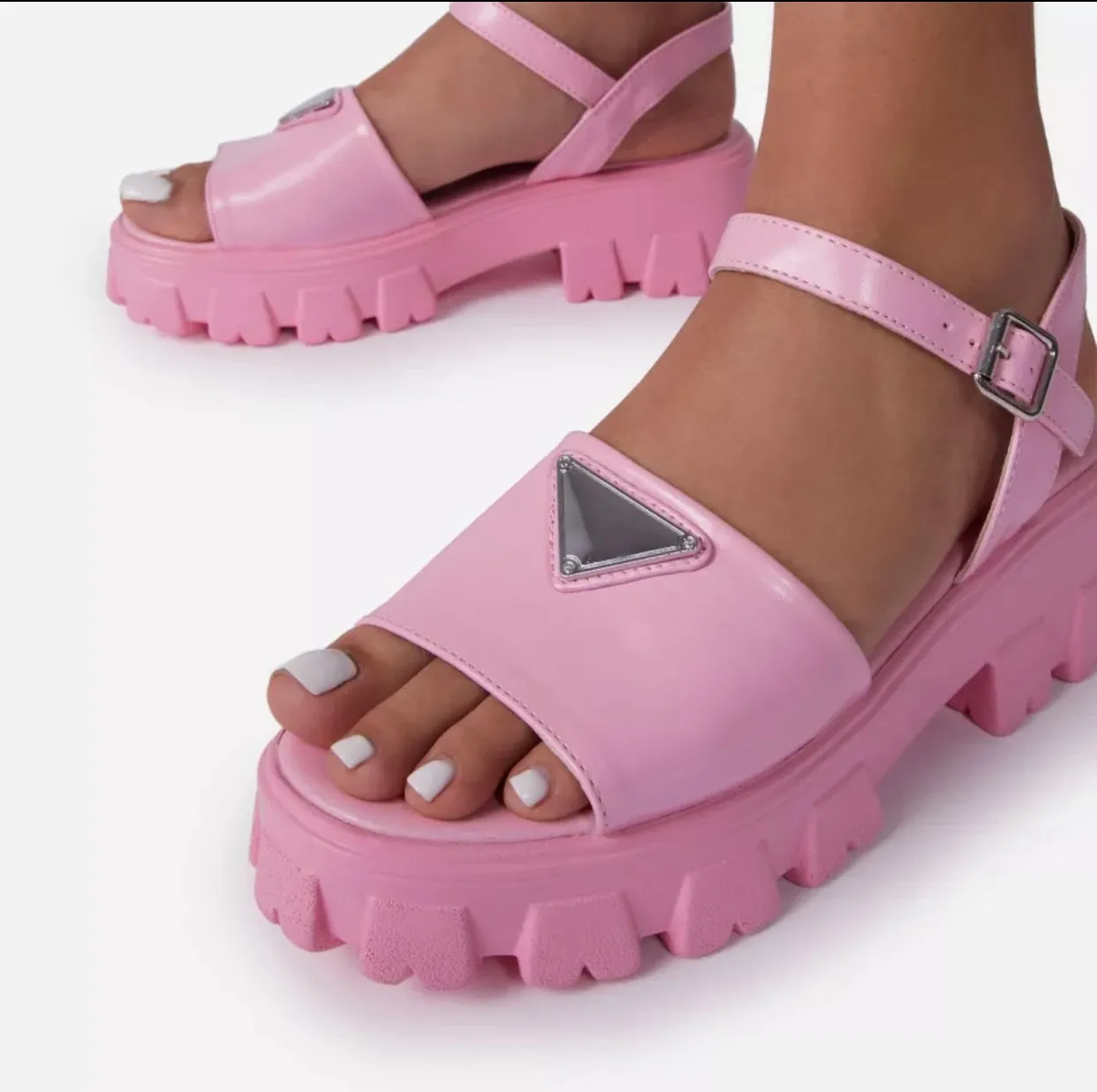 Sandalia Dupe Pr4d4 DA