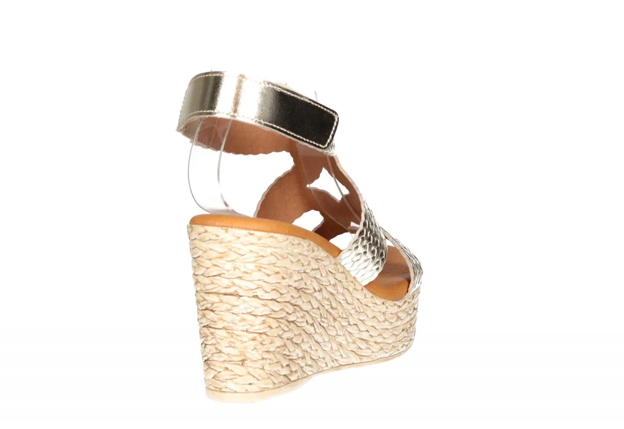Sandalia Piel Oro Tiras Trenzadas Pulsera Velcro CuÑa Alta