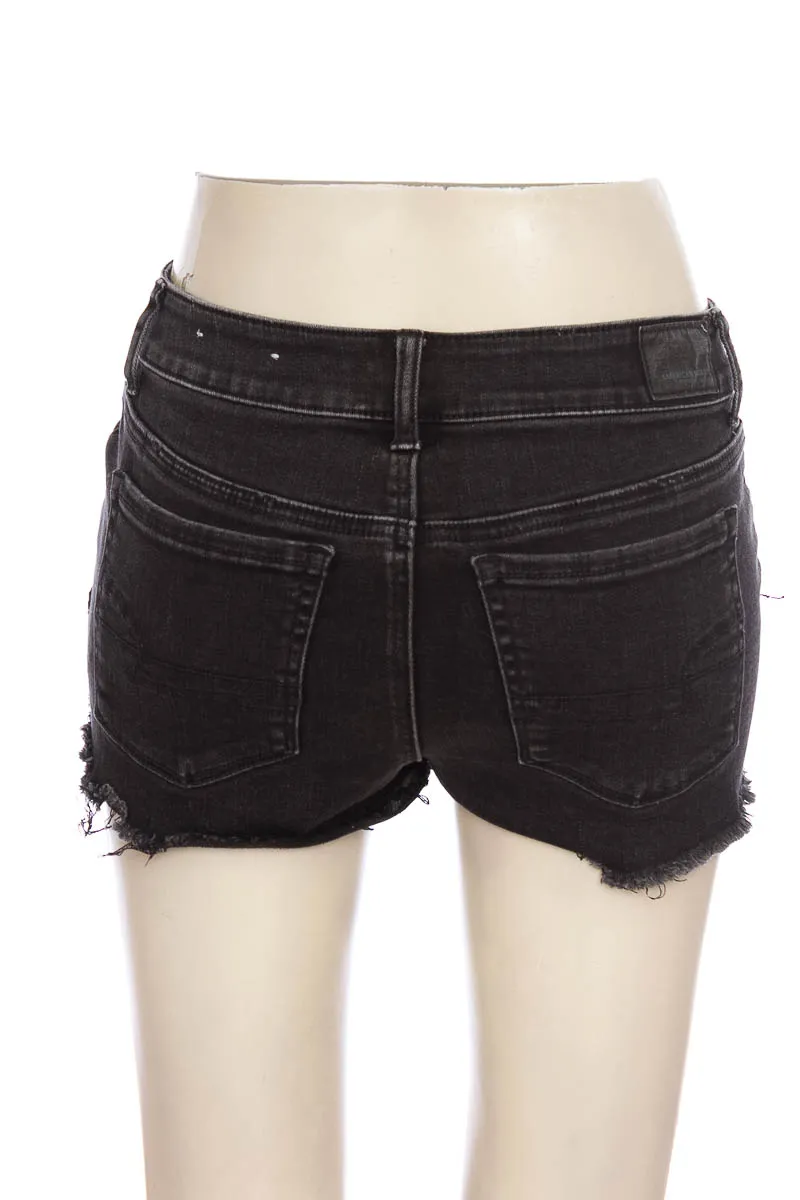 SHORT COLOR NEGRO  AMERICAN EAGLE