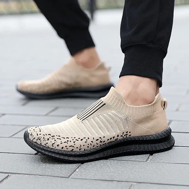 Summer NUEVA Moda Extra Gran Tamaño 46 Fish Mesh informal Avancable zapatos deportivos ligeros y duraderos Envío gratis
