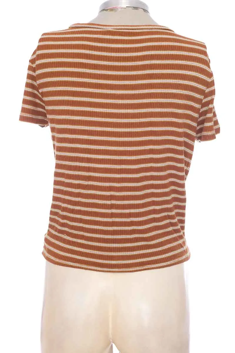 TOP / CAMISETA COLOR CAFé  AMERICAN EAGLE