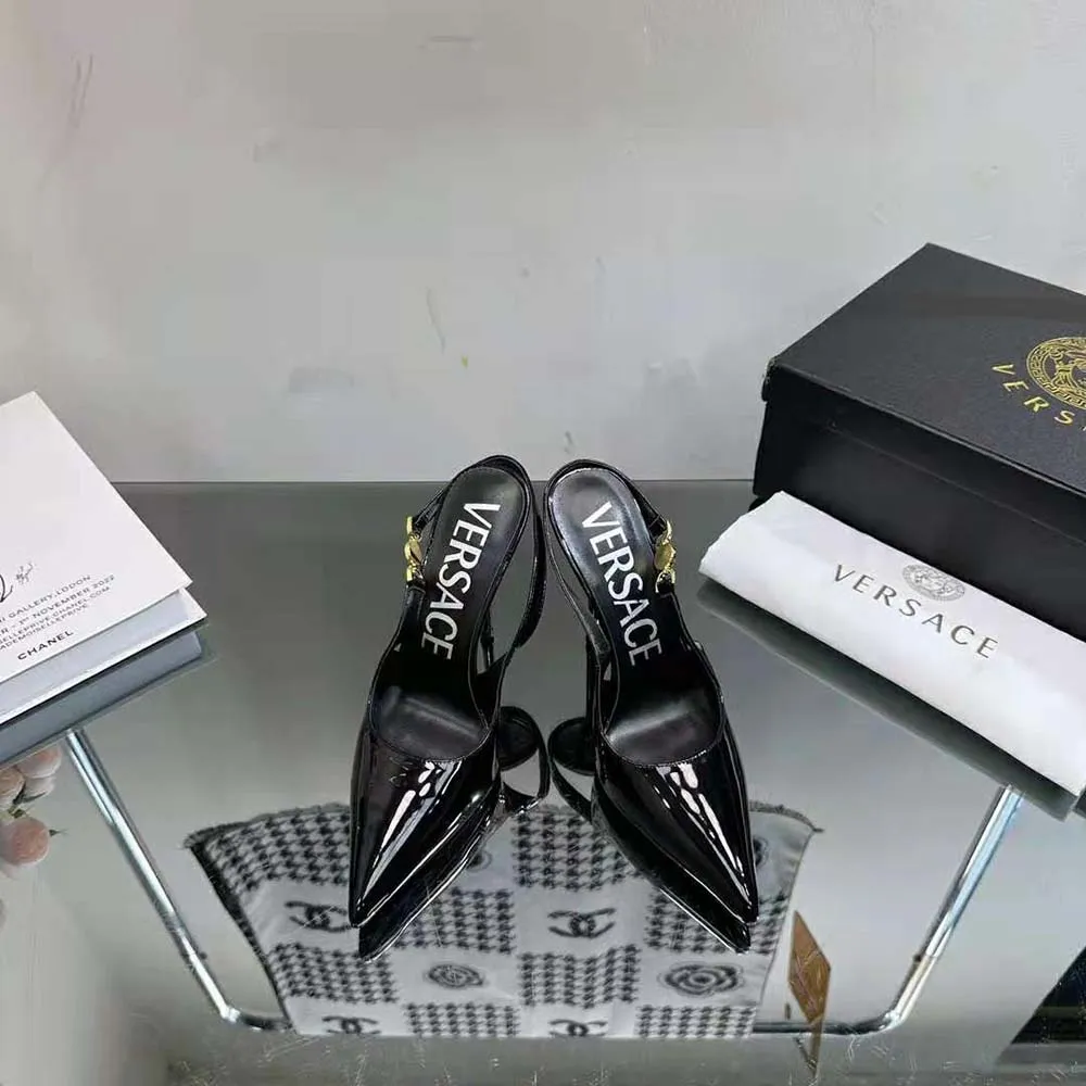 VERSACE MUJER MEDUSA’95 ZAPATOS DE TACóN CON TIRA TRASERANEGRO